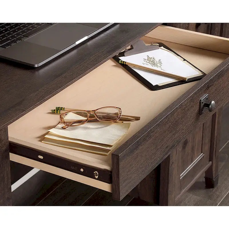 Collection Computer Desk